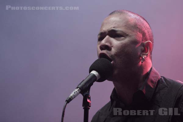 DANKO JONES - 2008-11-26 - PARIS - Zenith - 